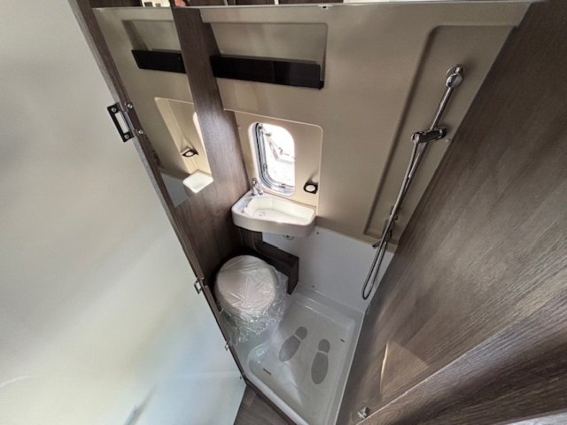 Benimar Benivan 160 Up - Photo 13