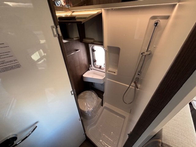 Benimar Benivan 190 Plus - Photo 16