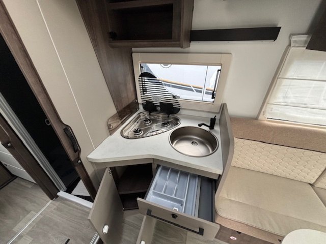 Benimar Tessoro 468 - Photo 11