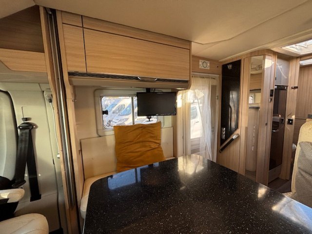 Burstner Ixeo IT 680 G - Photo 11