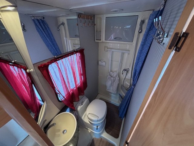 Challenger Genesis 36 - Photo 14