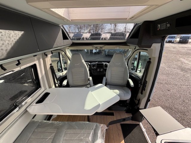 Elios Van 63 LB sky line - Photo 10