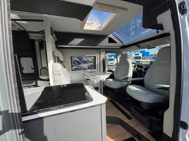 Elios Van 63 LB sky line - Photo 17