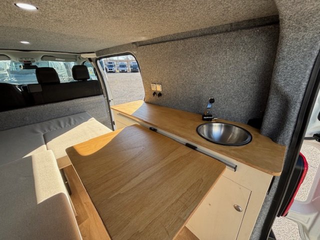 Peugeot Expert aménagé - Photo 10