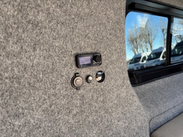 Peugeot Expert aménagé - Photo 13