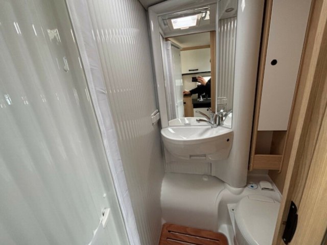 Sunlight V 66 Adventure Edition v66 - Photo 7