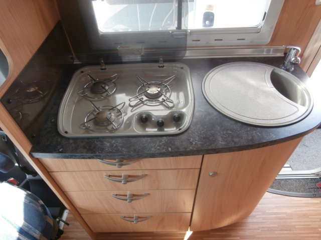 Burstner Solano T 700 - Photo 11