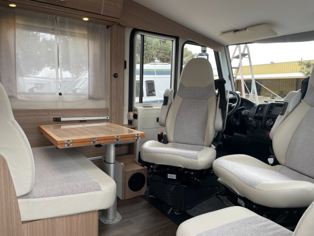 Carado I 339 Emotion Occasion