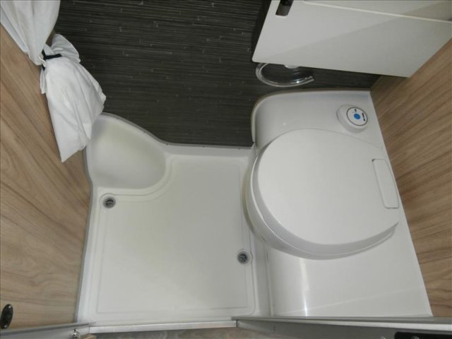 Hymer Camper Vans / Hymercar Grand Canyon S - Photo 13