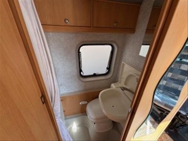 Adria Fourgon Van TWIN - Photo 6