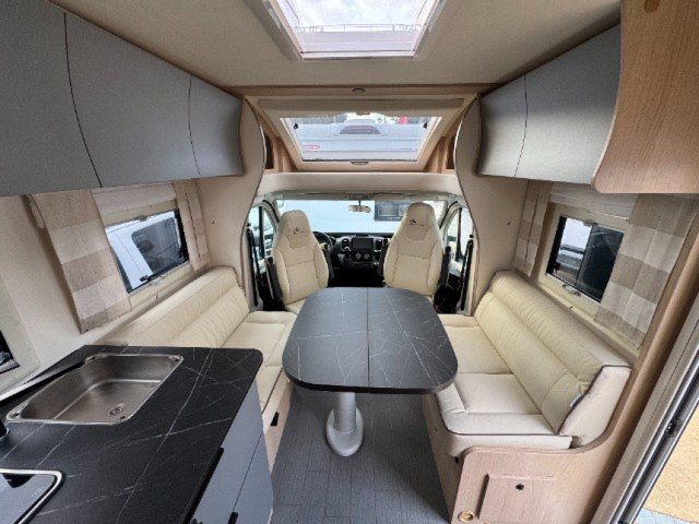 Autostar Privilege P 740 LC - Photo 2