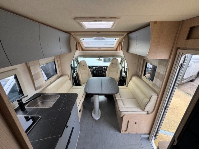 Autostar Privilege P 740 LC - Photo 8