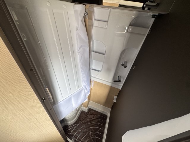 Autostar Van V 630 LJ Design Edition V630LJ - Photo 6