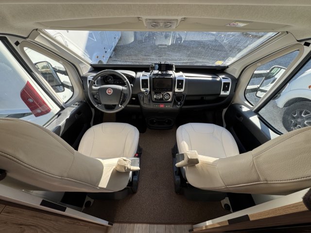 Bavaria Tren-D T696U Nomade T 696 U - Photo 8