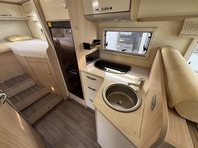 Burstner Ixeo Time IT 726 G T - Photo 3