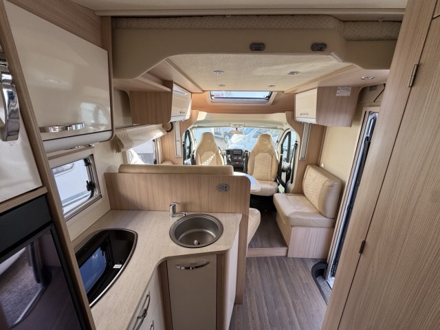 Burstner Ixeo Time IT 726 G T - Photo 7