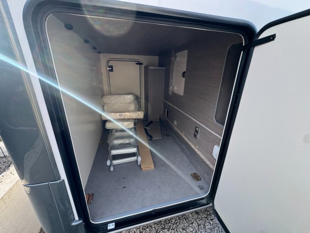 Eden Camp C 699 LG - Photo 8