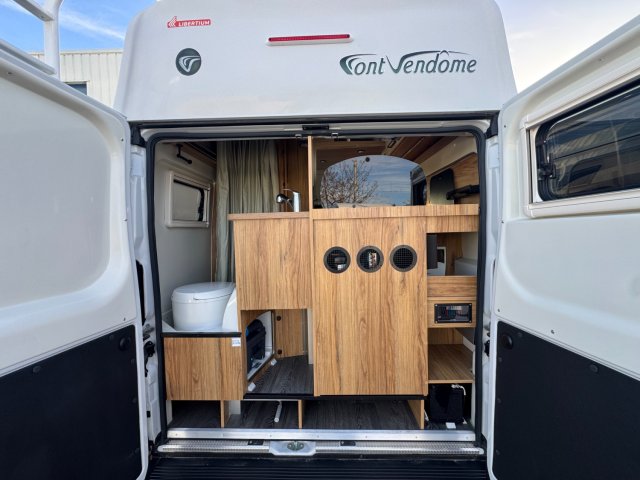 Font Vendome Bel Horizon - Photo 11