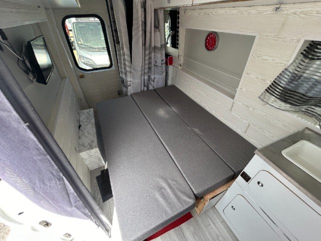 Ford Transit - Photo 5