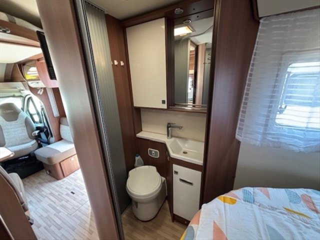 LMC Cruiser Comfort T 692 G - Photo 8