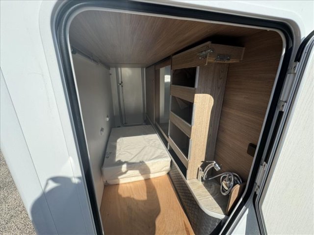 Pilote P 696 D Essentiel - Photo 8