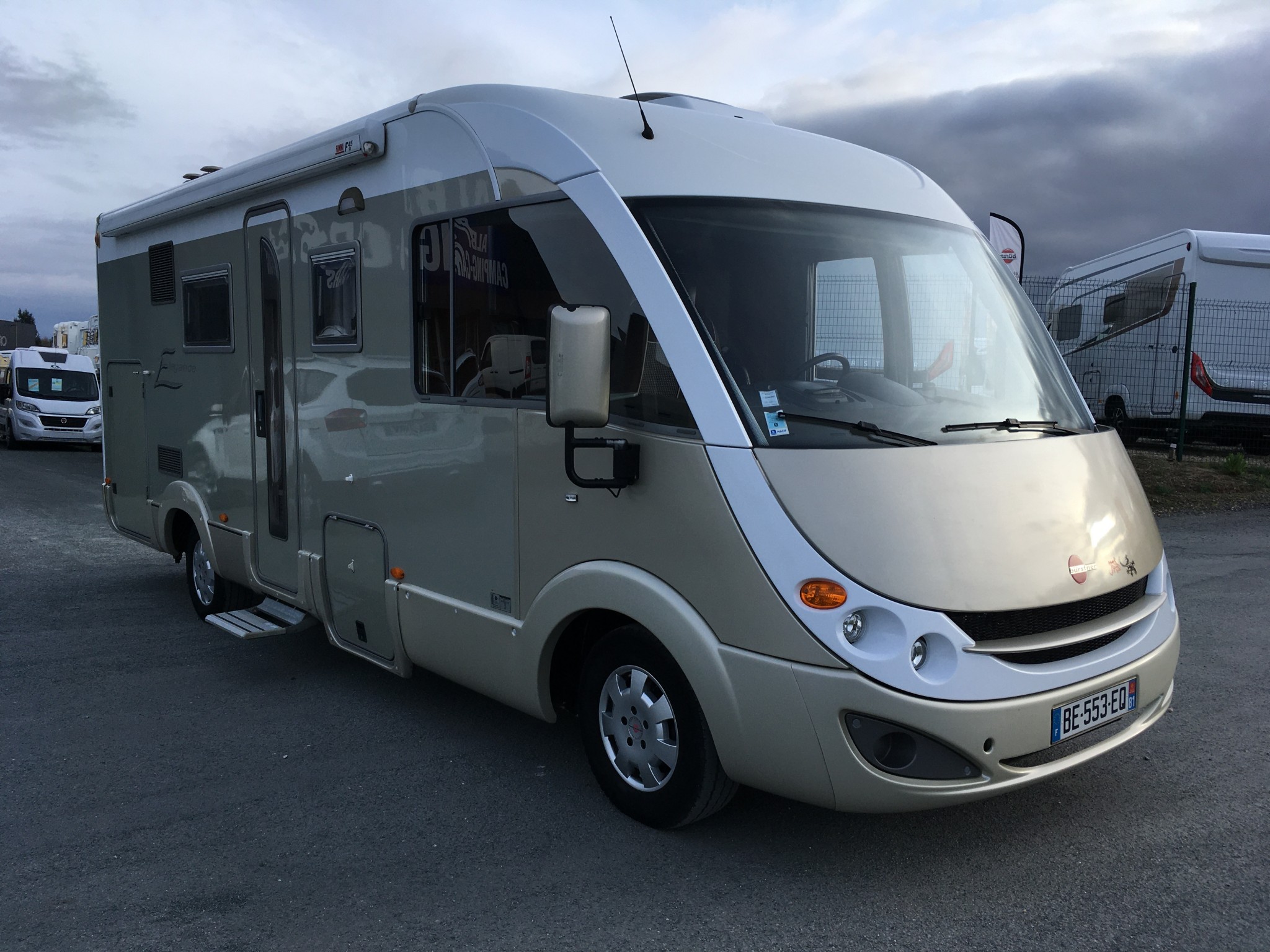 Burstner Elegance I 695 G occasion de 2008 Fiat Camping car en
