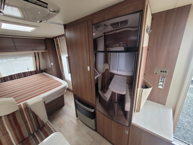 Burstner Averso Top 470 TS - Photo 9