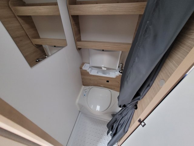 Caravelair Alba 390 - Photo 11