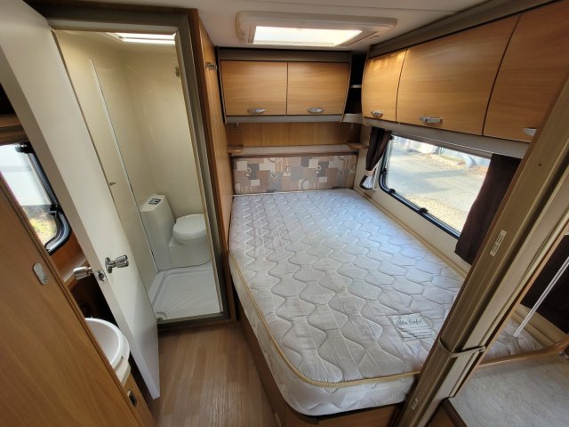 Swift Conqueror 540 - Photo 8