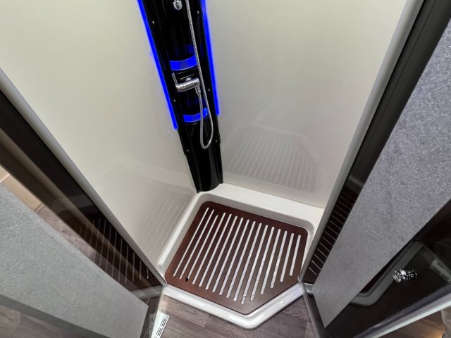 Autostar Prestige I 760 LC I760LC - Photo 23