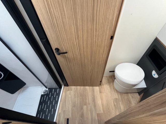 Bavaria Initial I740FC Nomade - Photo 15