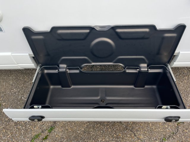 Bavaria Initial I740FC Nomade - Photo 25