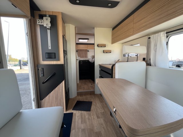 Bavaria Initial I740FGJ Nomade I 740 FGJ - Photo 7