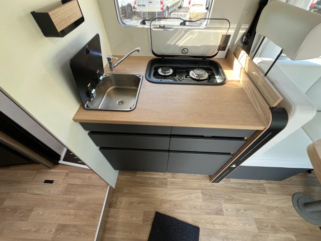 Bavaria Initial I740FGJ Nomade I 740 FGJ - Photo 15