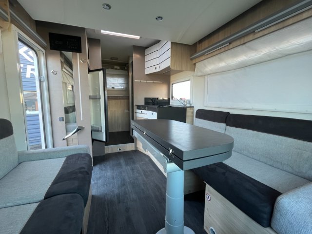 Challenger 380 - Photo 8