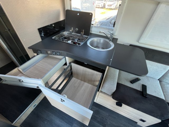 Challenger 380 - Photo 9