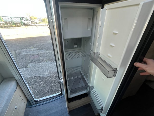 Challenger 380 - Photo 10