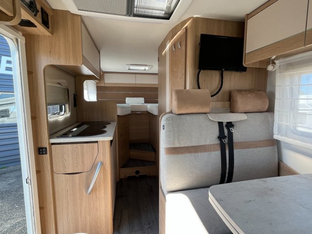 LMC Cruiser V 646 - Photo 7