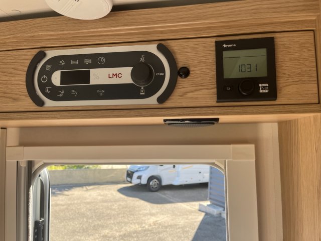 LMC Cruiser V 646 - Photo 16