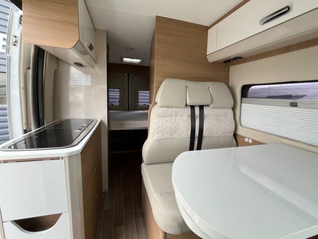 Mc Louis Menfys Van 3 KARAT - Photo 5