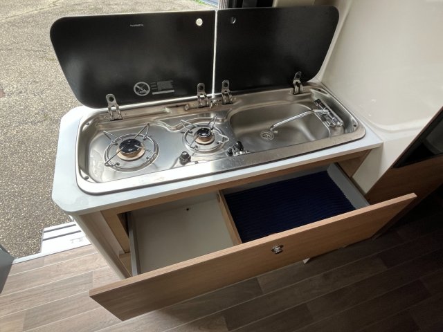 Mc Louis Menfys Van 3 KARAT - Photo 6