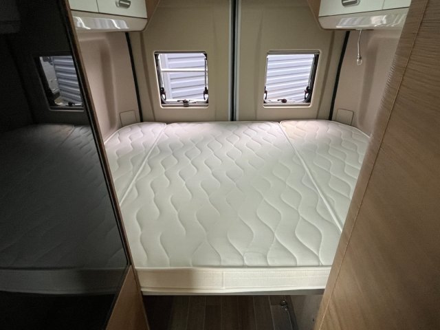 Mc Louis Menfys Van 3 KARAT - Photo 10