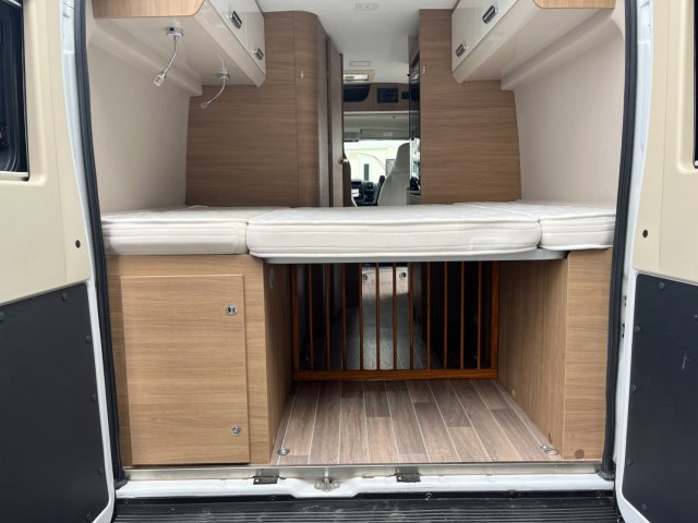 Mc Louis Menfys Van 3 KARAT - Photo 15