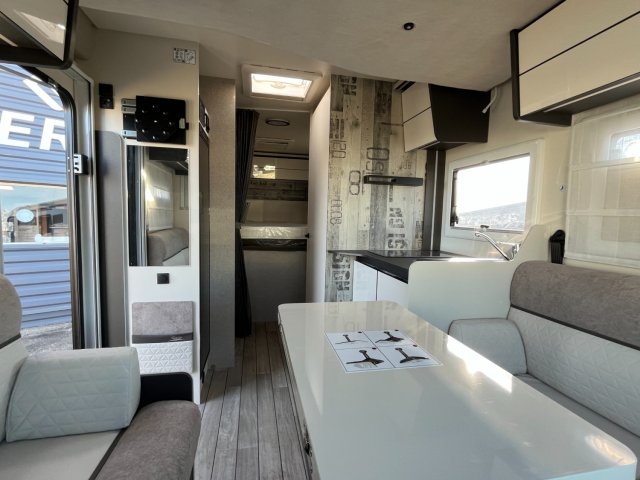 Mc Louis Yearling 81 - Photo 11