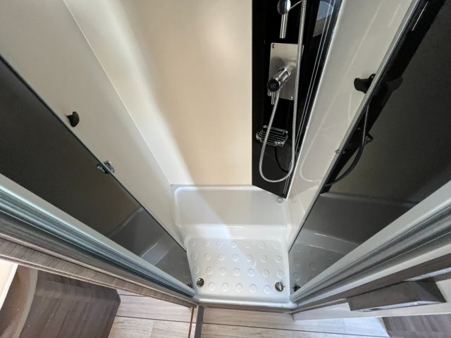 Mc Louis Yearling 89 - Photo 11