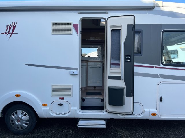 Rapido 8086 DF - Photo 16