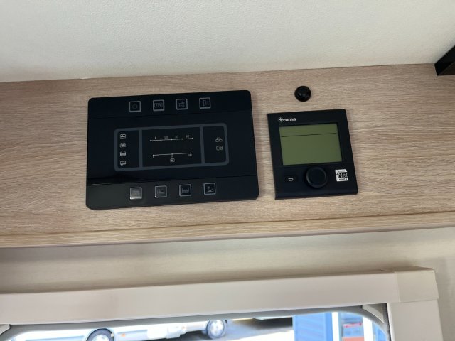 Rapido 8086 DF - Photo 24