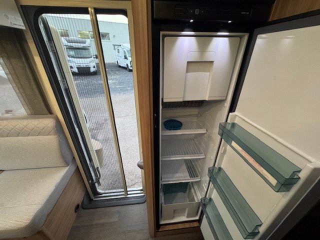 Adria Matrix Plus 670 DC - Photo 7