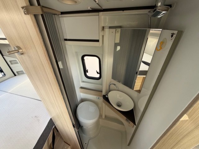 Adria Twin Plus 600 SP spb - Photo 7