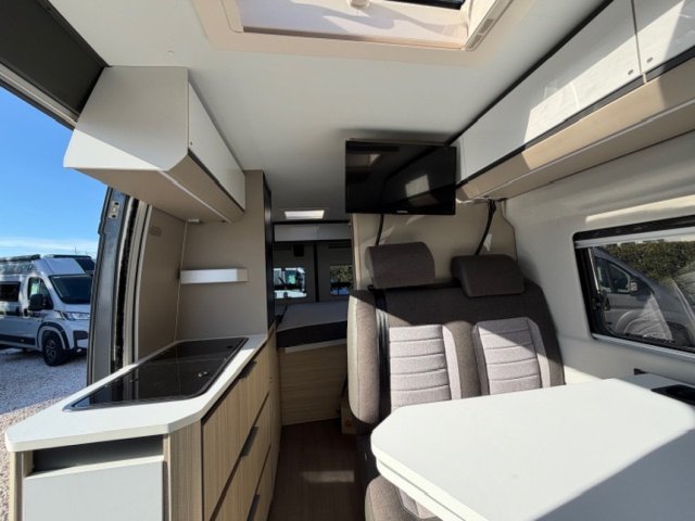 Adria Twin Plus 600 SP spb - Photo 10